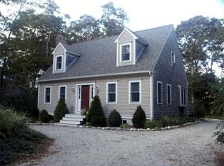 10 Pershing Dr, East Falmouth, MA 02536