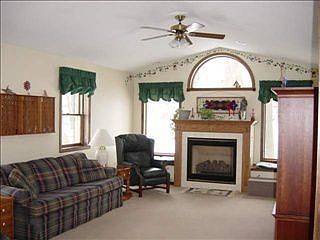 2nd image of 401 Hillshafer Dr