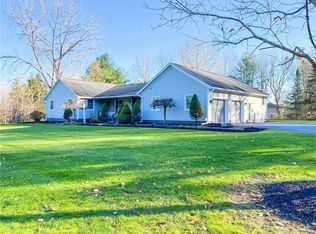 97 Sanger Ave, New Hartford, NY 13413