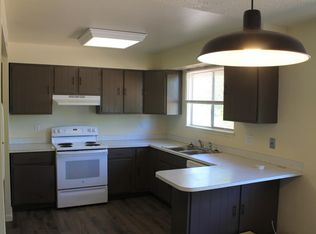 247 Bonnymede Rd, Pueblo, CO 81001