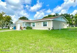 3rd image of 1304 E Golf Ave