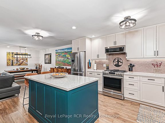 4th image of 12 Dawson Dr #406