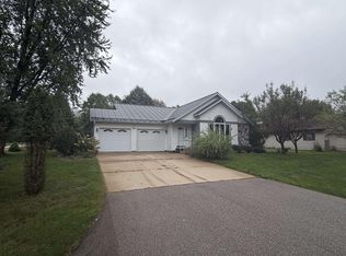 201 S LARCH AVENUE, Marshfield, WI 54449