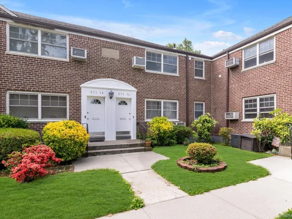 251-16 58th Avenue Unit #25-1, Little Neck, NY 11362