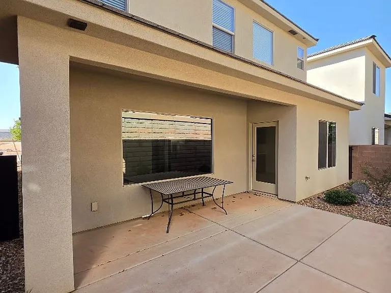 528 S Riverbed Dr — Photo 36