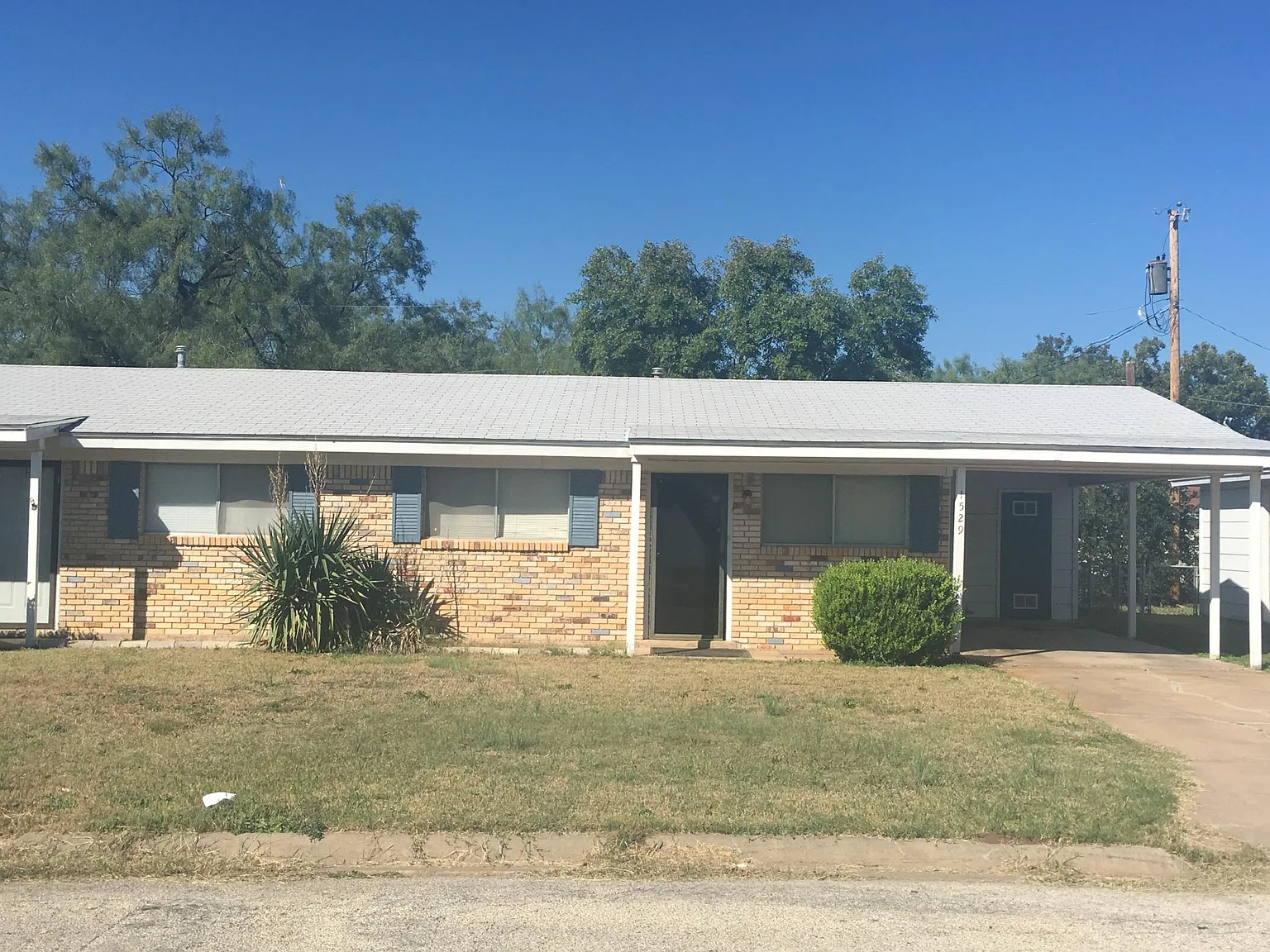 2 bed, 800 sqft, $1,025 — Photo 2
