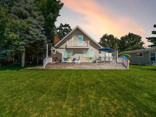 7509 W White Birch Ave, Lake City, MI 49651