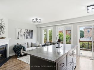 6930 Elliott Parliament St, Mississauga, ON L5W1B5