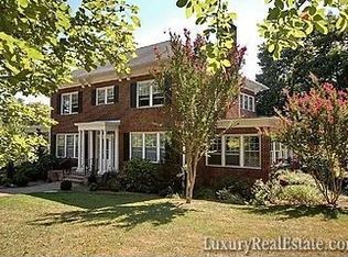 4 N Kensington Rd, Asheville, NC 28804