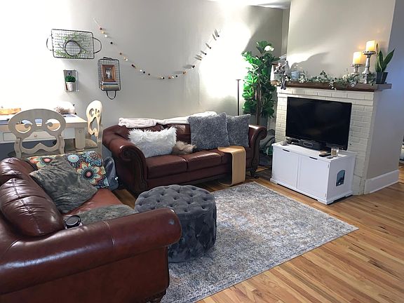 2nd image of 519 Lawrence St APT 1