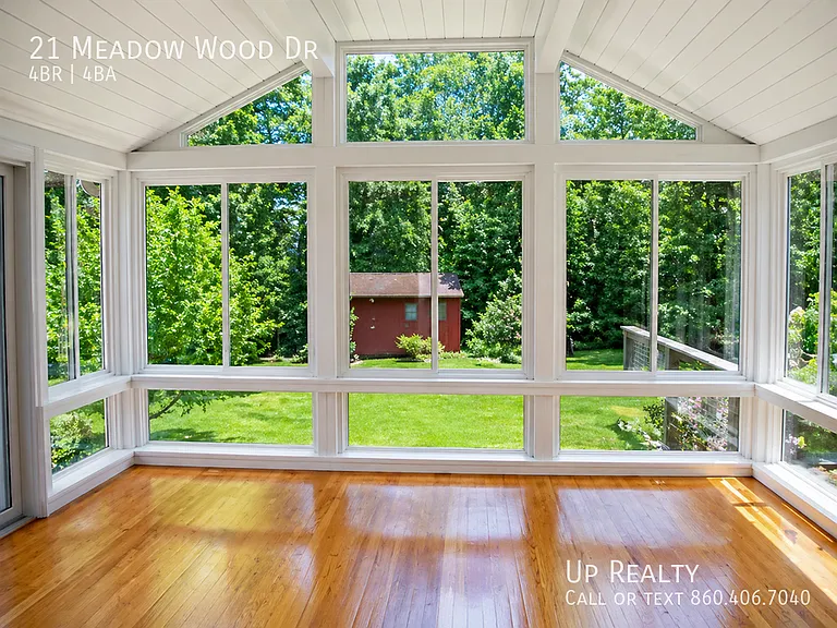 21 Meadow Wood Dr — Photo 35