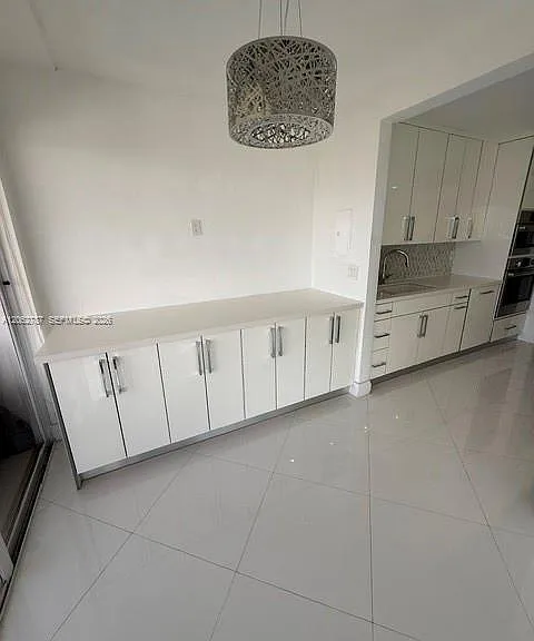 19707 Turnberry Way #24B — Photo 11