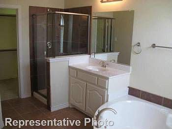 5th image of 4410 Gannet Ln