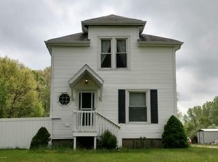 1007 E Kent Rd, Greenville, MI 48838