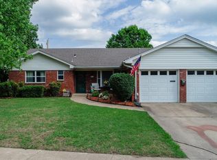 9202 E 26th Pl, Tulsa, OK 74129