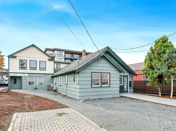 949 Fitzgerald Ave, Courtenay, BC V9N 2R6
