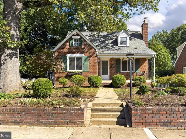 4645 5th St S, Arlington, VA 22204