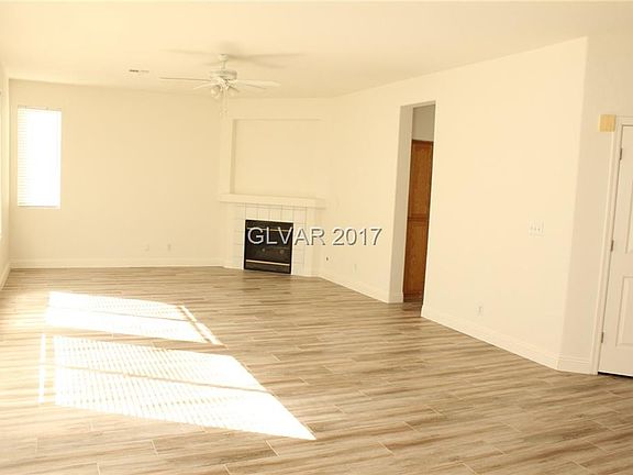 2nd image of 8121 Yellow Daisy Ave #0