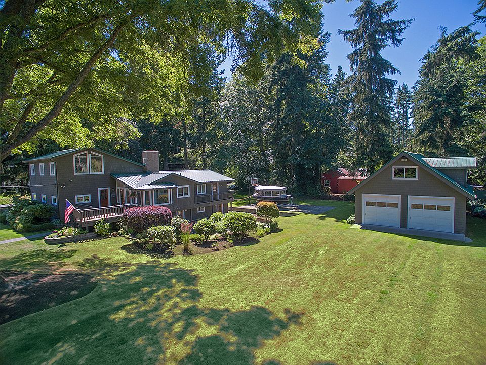 1st image of 9585 NE Viewcrest Ave