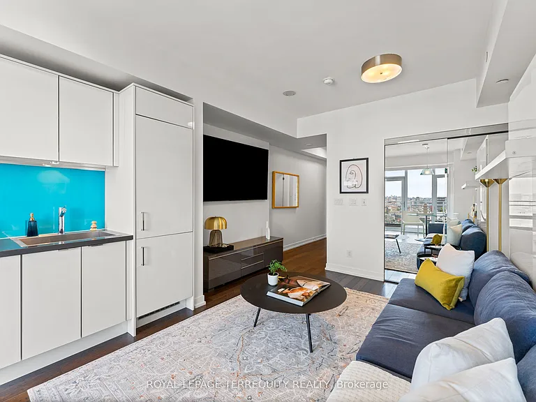21 Widmer St #4203 — Photo 8