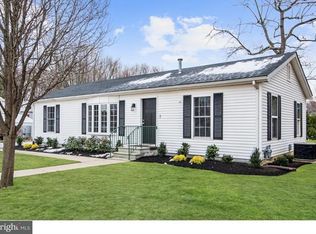 7 Williams Dr, Pennsville, NJ