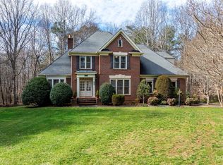 292 Harbor Dr, Taylorsville, NC 28681