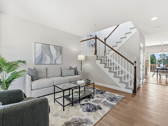 5th image of 3722 Castle Peak Ave