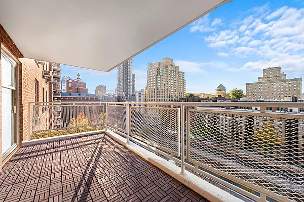 Sold by Corcoran | media 10