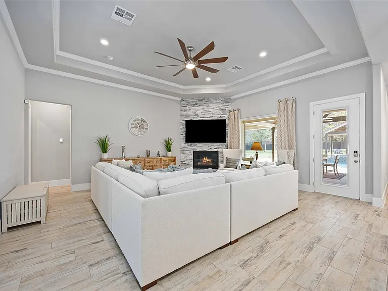 33510 Walnut Xing — Photo 4