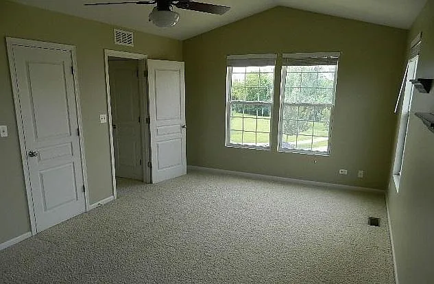631 Conservatory Ln — Photo 12