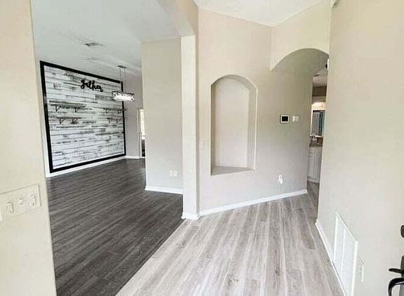 2nd image of 13 Red Clover Ln