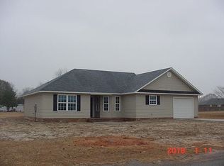 4035 Delaware Dr, Dalzell, SC 29040