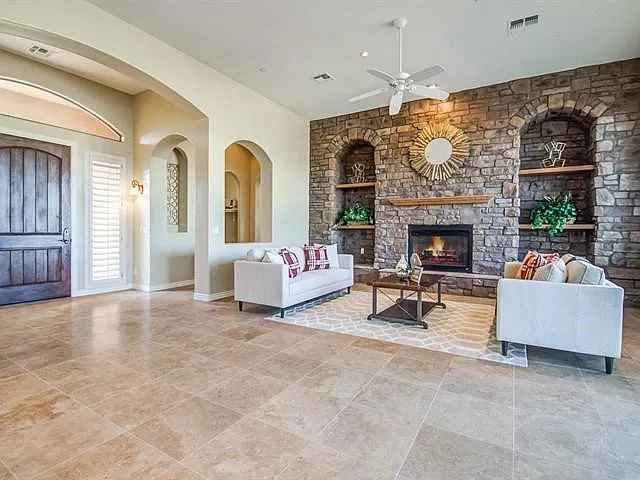 36651 N Porta Nuova Rd — Photo 7
