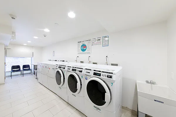 Rented by Bold New York | media 21