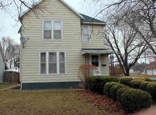 301 Harrison St, Rossville, IL 60963