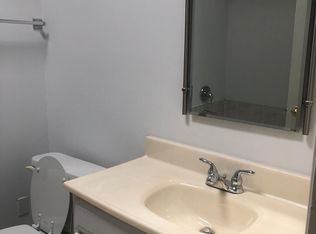 3230 Saint Vincent St, Philadelphia, PA 19149