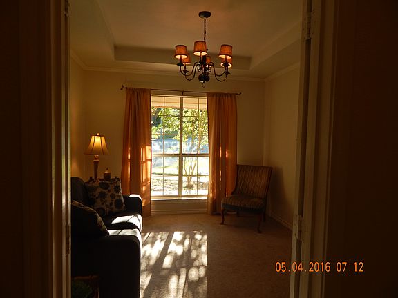 3rd image of 702 Cliffwood Cir