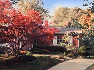 5611 Huntington Pkwy, Bethesda, MD 20814