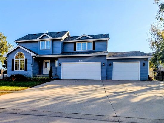 1215 Prairieview Dr NE, Cedar Rapids, IA 52402