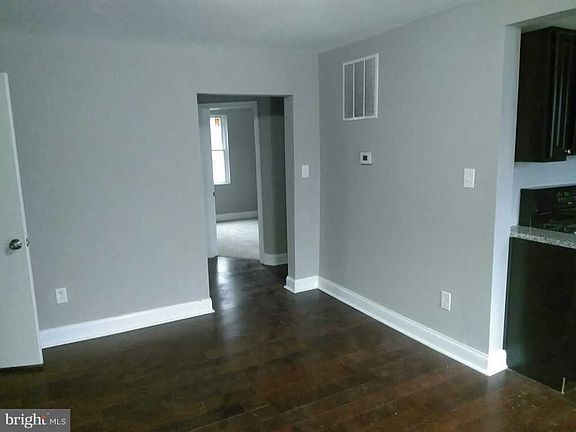 2nd image of 4048 Hilton Rd