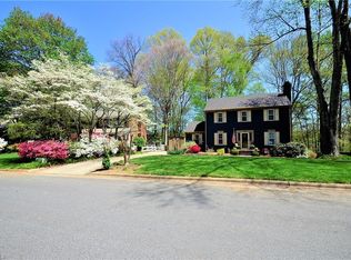 910 Elizabethan Dr, Greensboro, NC 27410