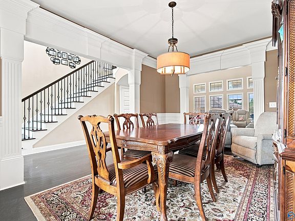 5th image of 113 Hatley Ln