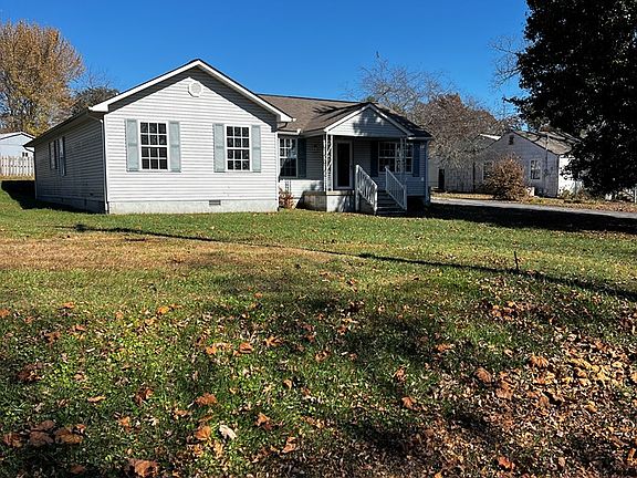 2nd image of 1020 Sparta Dr