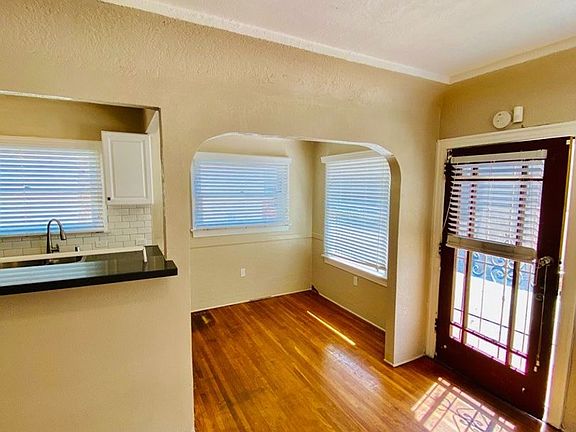 3rd image of 4521 Park Blvd #4531