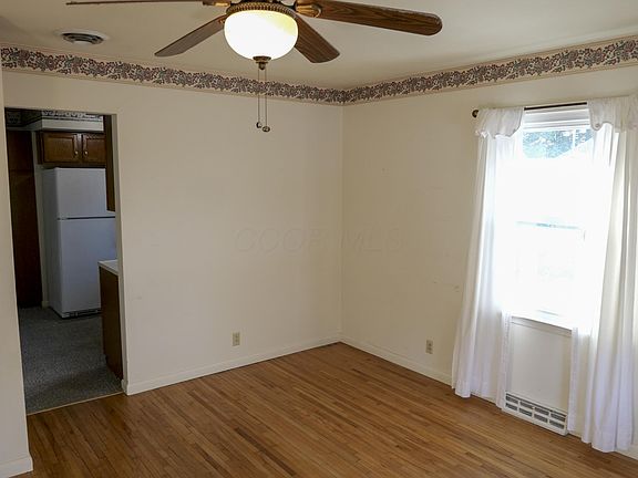 3rd image of 405 Clifton Ave