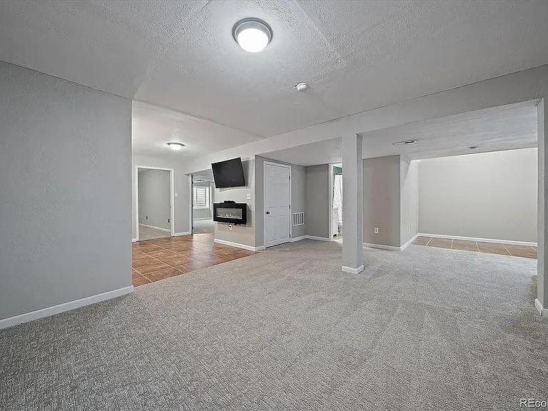 17911 Aprils Way — Photo 8