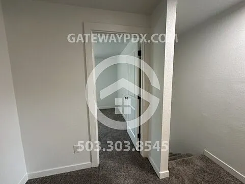 2322 SE 7th St — Photo 27
