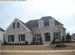 4828 Delbridge Ct, Olive Branch, MS 38654