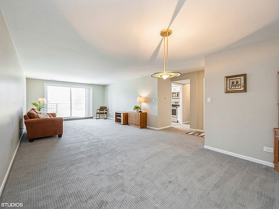 3rd image of 601 Lake Hinsdale Dr APT 204