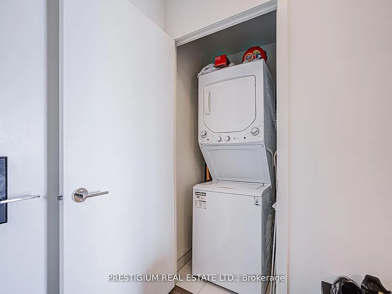 285 Dufferin St #1311 — Photo 33